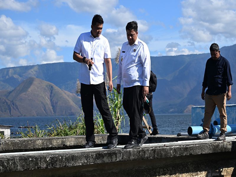 Tinjau Reservoir Tirtanadi Cabang Samosir, Gubernur Sumut Bobby Nasution Akan Tingkatkan Kualitas Air Bersih untuk Masyarakat