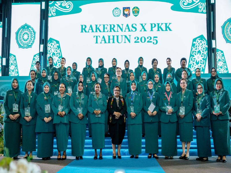 Ketua TP-PKK Sumut Kahiyang Ayu Hadiri Rakernas PKK dan Puncak HKG PKK ke-53