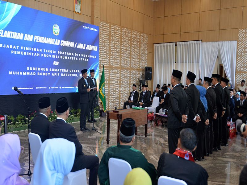 Lantik Enam Pejabat Eselon II, Gubernur Sumut Bobby Nasution Kembali Tekankan Soal Loyalitas