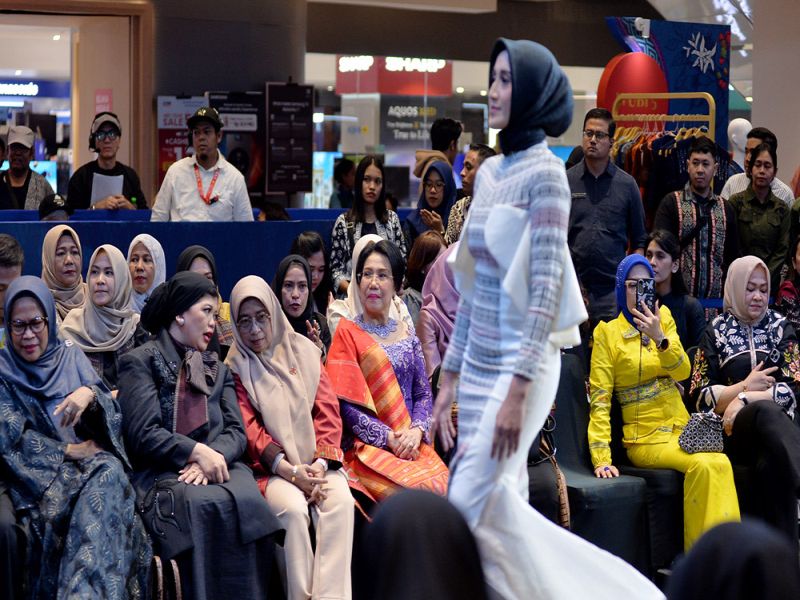 Buka Sumut Fashion Week 2025, Wakil Ketua Dekranasda Sebut Industri Fashion Bernilai Tinggi