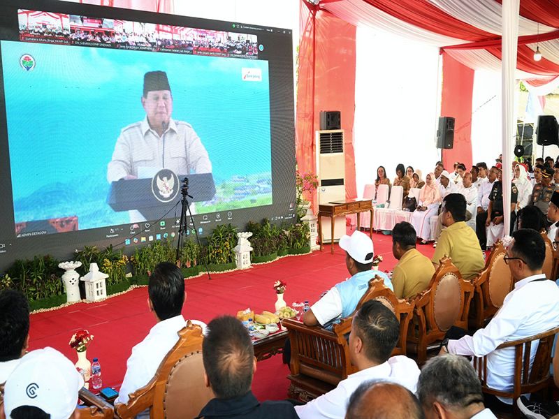 Resmikan Koperasi Kelurahan Merah Putih di Binjai, Gubernur Bobby Nasution Sebut Perputaran Ekonomi Bisa Capai Rp2,5 Miliar