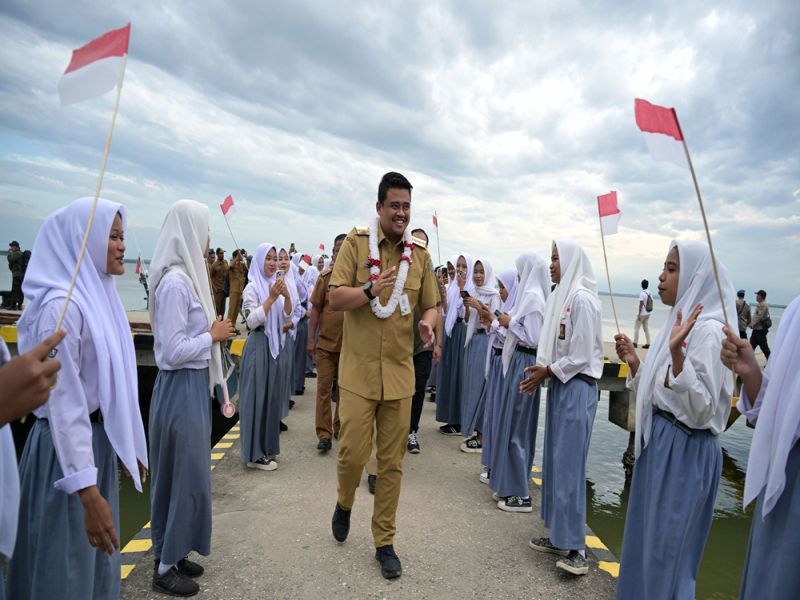 Kunjungi Masyarakat Desa Pulau Kampai Bobby Nasution akan Bangun Puskesmas Rawat Inap, Jalan dan Dermaga