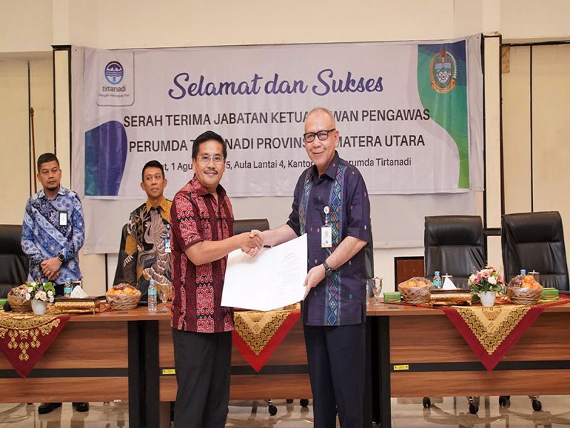 Sertijab Ketua Dewas Perumda Tirtanadi, Togap Simangunsong Ajak untuk Saling Bekerja Sama