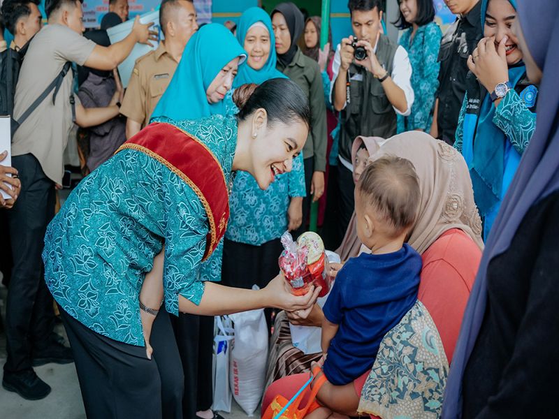 Kejar Ketercapaian ZeroDose di Sumut, Ketua PKK Sumut Kunjungi Dua Posyandu di Langkat