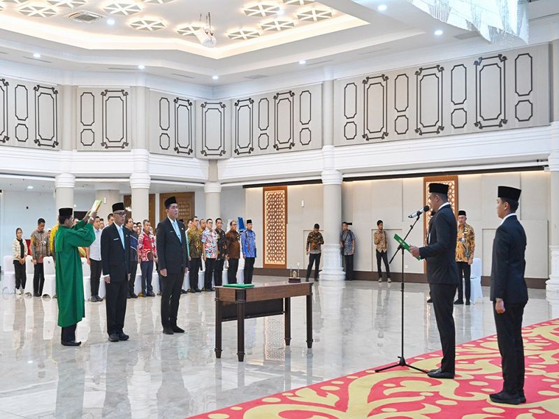 Lantik Dua Pejabat Eselon II, Gubernur Sumut Bobby Nasution Ingatkan Jangan Korupsi