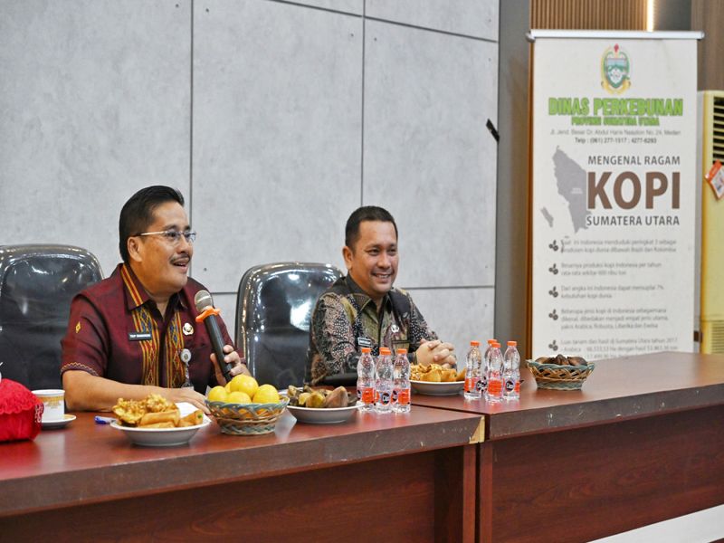 Sekdaprov Sumut Minta Dinas Perkebunan dan Peternakan Tetap Berperan Aktif dalam Mengendalikan Inflasi