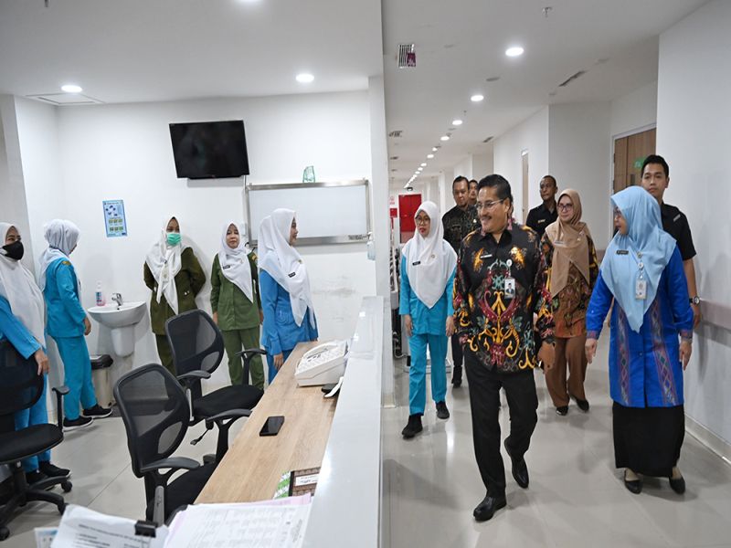 Kunjungi UPTD Khusus RS Haji Medan, Sekdaprov Minta Sukseskan Probis untuk Masyarakat Sumut